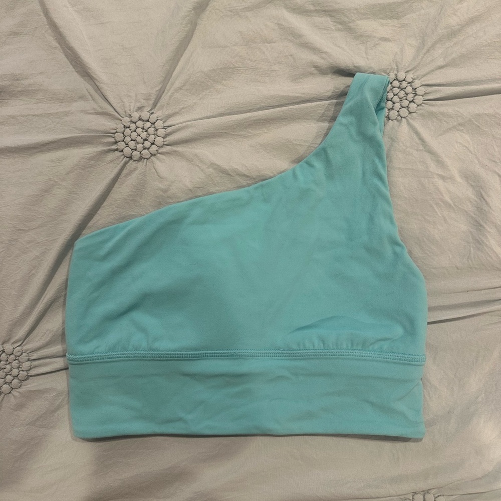 lululemon Align™ Asymmetrical
Bra *Light Support, A/B Cup